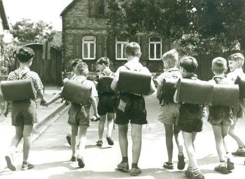 Kinder in den 1960ern.